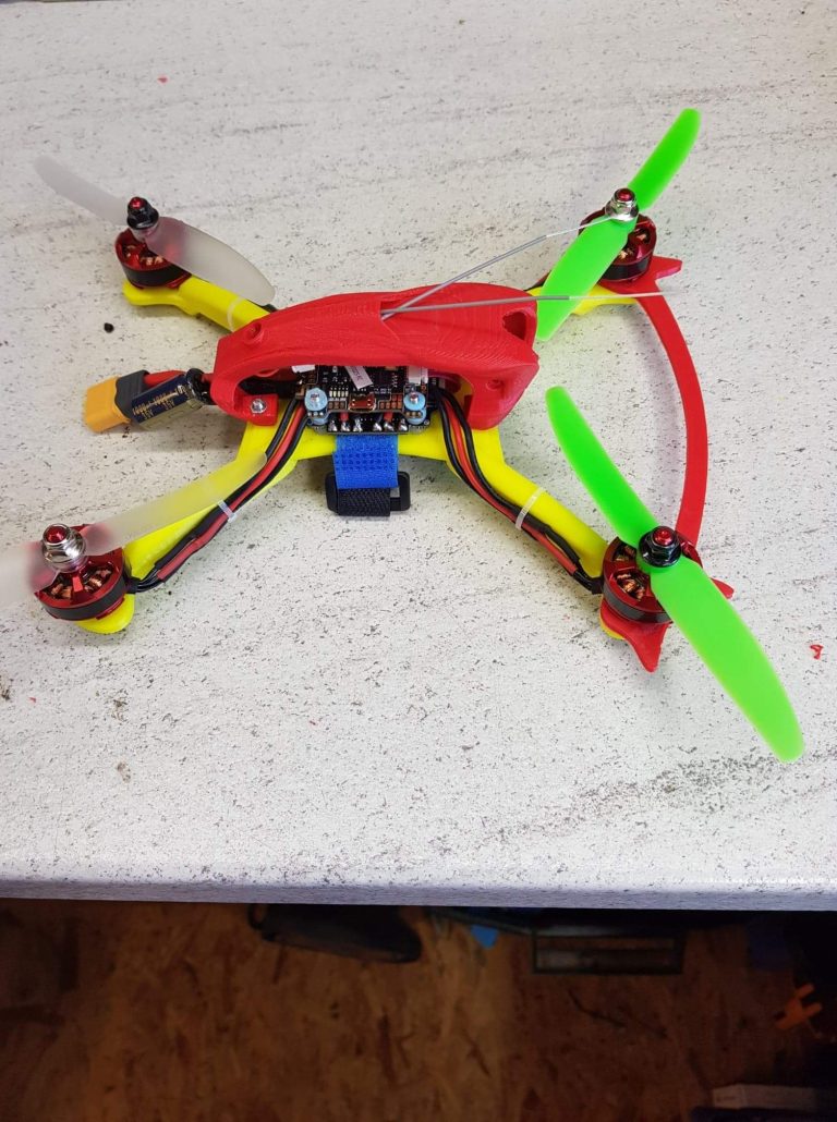 This is my third printing project- a racing drone. Here you can see it completed.